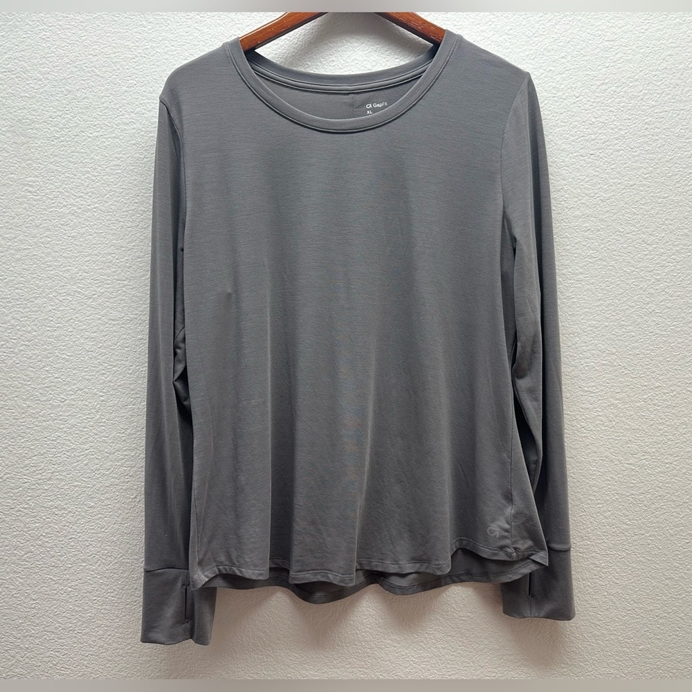 GapFit Breathe T-Shirt